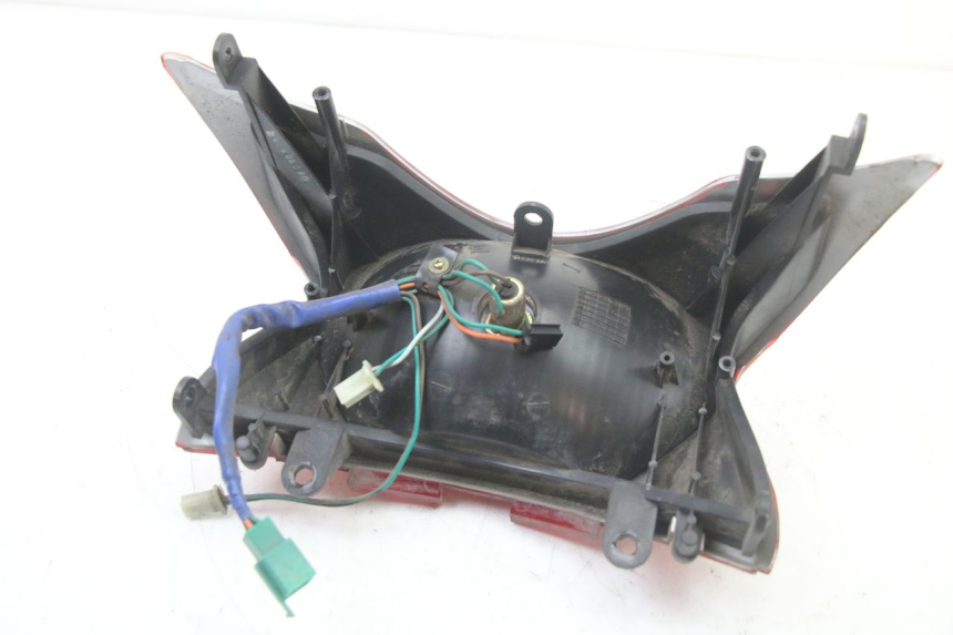 photo de LUZ TRASERA KYMCO GRAND DINK 125 (2008 - 2014) - Primer plano técnico