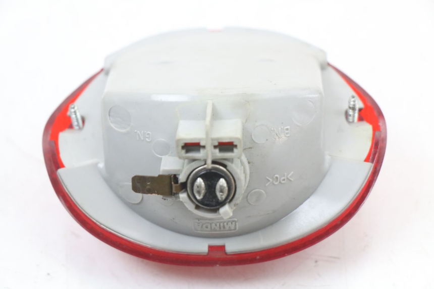 photo de LUZ TRASERA PIAGGIO LIBERTY 4T 50 (2004 - 2008) - Otra perspectiva