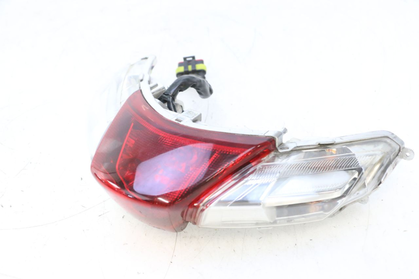photo de LUZ TRASERA PIAGGIO LIBERTY IGET 4T 50 (2015 - 2020) - Vista principal