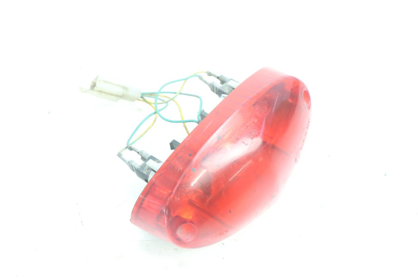 photo de LUZ TRASERA PEUGEOT LUDIX BLASTER 50 (2006 - 2014) - Zoom estado de uso