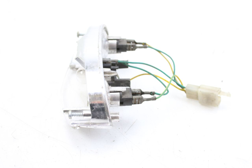 photo de LUZ TRASERA PEUGEOT LUDIX 50 (2008 - 2017) - Primer plano técnico