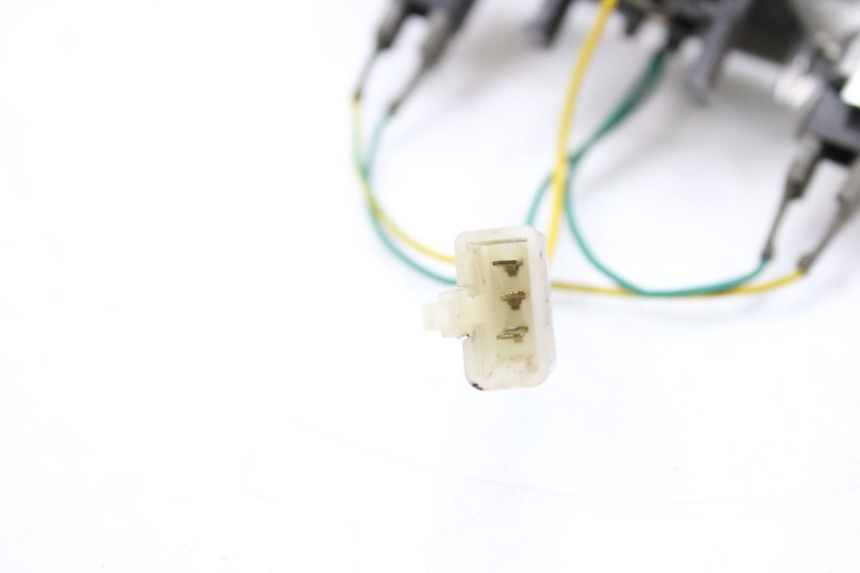 photo de LUZ TRASERA PEUGEOT LUDIX 50 (2008 - 2017) - Recambio usado revisado