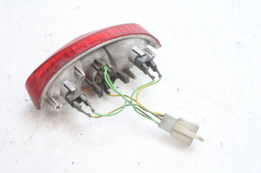 photo de LUZ TRASERA PEUGEOT LUDIX 50 (2005 - 2007) - Otra perspectiva