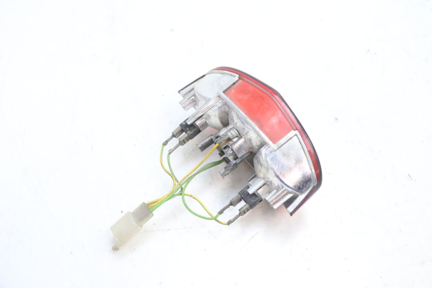photo de LUZ TRASERA PEUGEOT LUDIX ONE 50 (2004 - 2013) - Otra perspectiva