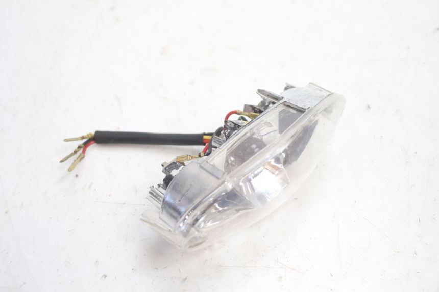 photo de LUZ TRASERA PEUGEOT LUDIX SNAKE 2T 50 (2004 - 2014) - Primer plano técnico