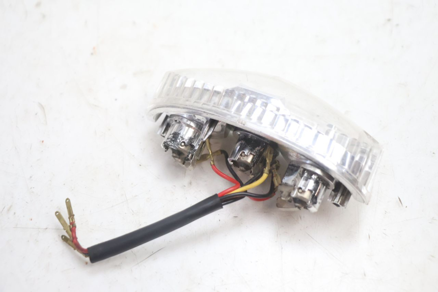 photo de LUZ TRASERA PEUGEOT LUDIX SNAKE 2T 50 (2004 - 2014) - Vista general del producto