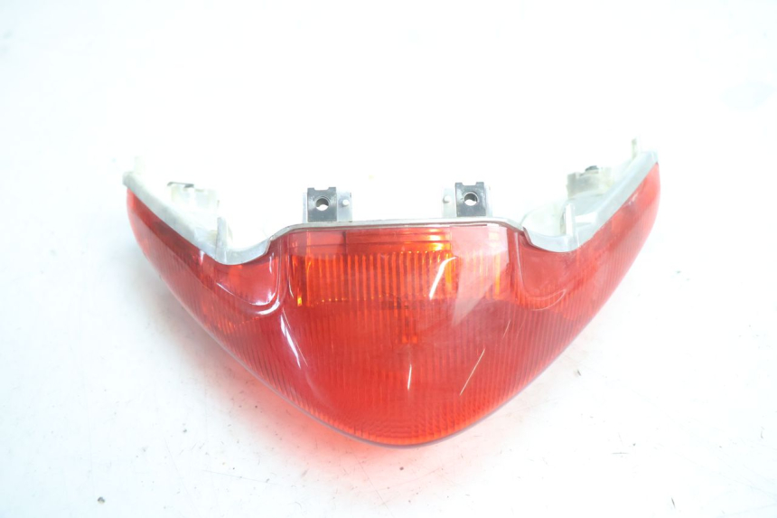 photo de LUZ TRASERA MBK MACH G AC 50 (2002 - 2014) - Primer plano técnico