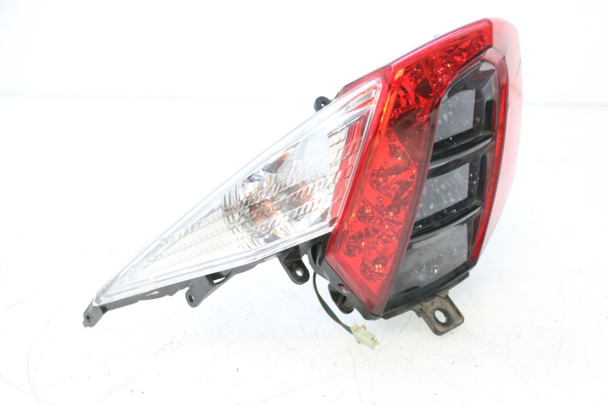 photo de LUZ TRASERA KYMCO MOVIE S 125 (2009 - 2018) - Detalle de la pieza