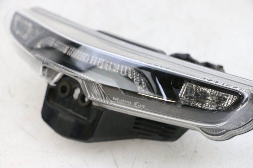 photo de LUZ TRASERA YAMAHA NEO'S CORE 1 (2022 - 2026) - Marcados y referencias originales