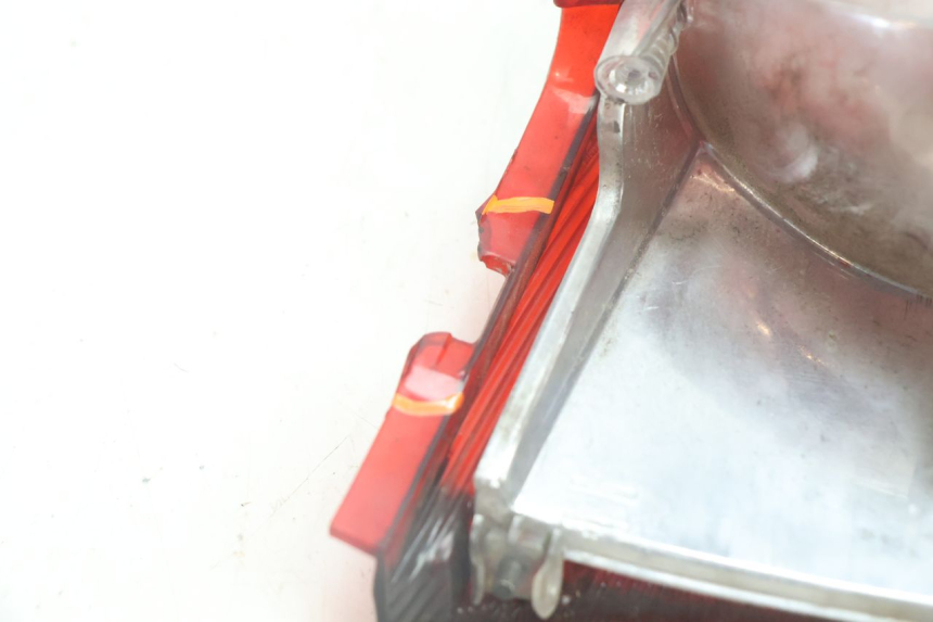 photo de LUZ TRASERA YAMAHA NEO'S NEOS 2T 50 (1998 - 2007) - Marcados y referencias originales
