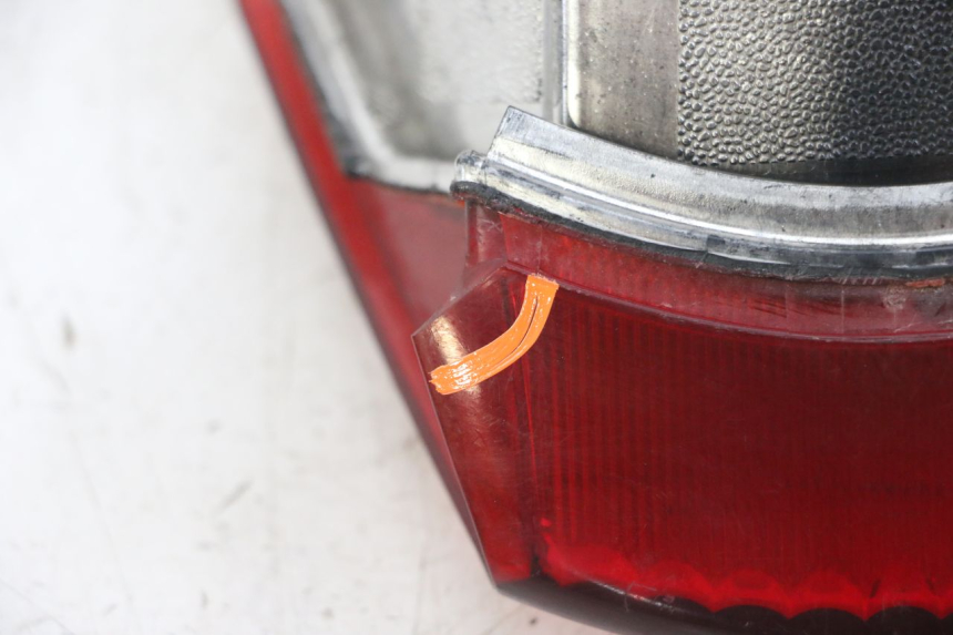 photo de LUZ TRASERA PIAGGIO NEW TYPHOON 50 (2018 - 2021) - Otra vista del artículo