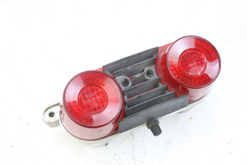 photo de LUZ TRASERA HONDA NSR R 125 (1994 - 2003) - Detalle de la pieza