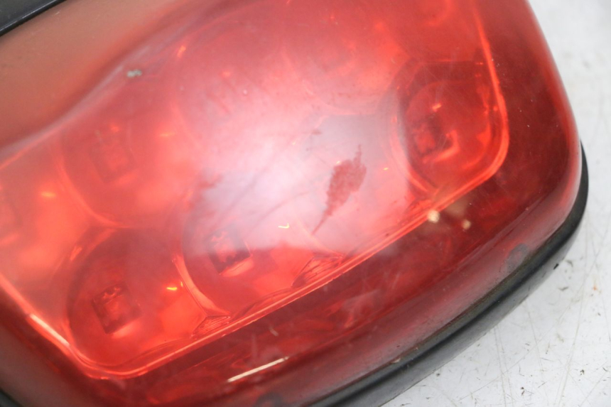 photo de LUZ TRASERA JM MOTORS OLDIES GT 4T 50 (2018 - 2025) - Recambio usado revisado