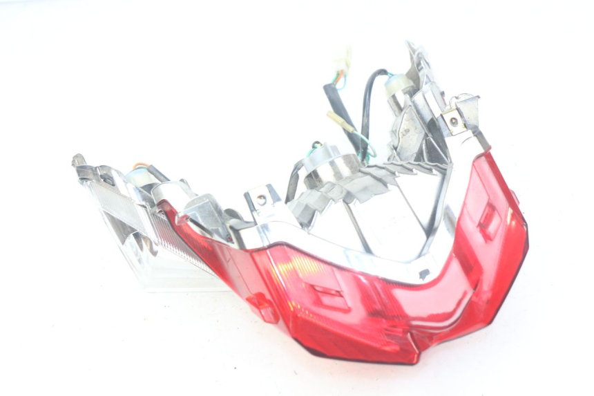 photo de LUZ TRASERA SYM ORBIT III 3 4T 50 (2018 - 2021) - Primer plano técnico