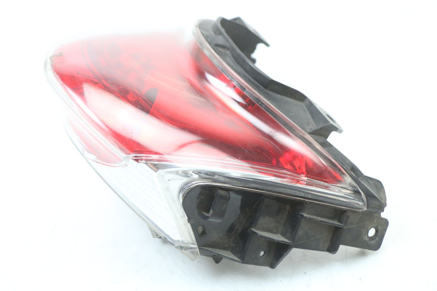 photo de LUZ TRASERA HONDA PCX (JF28) 125 (2009 - 2011) - Otra perspectiva
