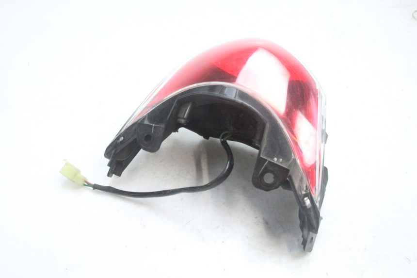 photo de LUZ TRASERA HONDA PCX (JF28) 125 (2009 - 2011) - Otra perspectiva