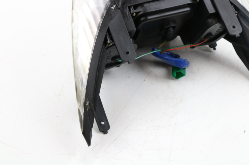 photo de LUZ TRASERA KYMCO PEOPLE S 125 (2000 - 2008) - Foto de producto adicional