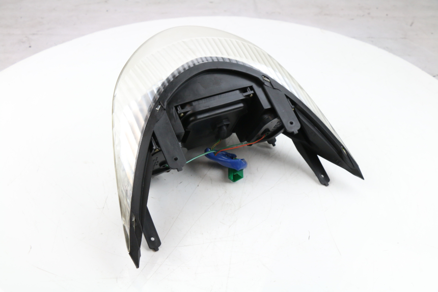 photo de LUZ TRASERA KYMCO PEOPLE S 125 (2000 - 2008) - Zoom estado de uso