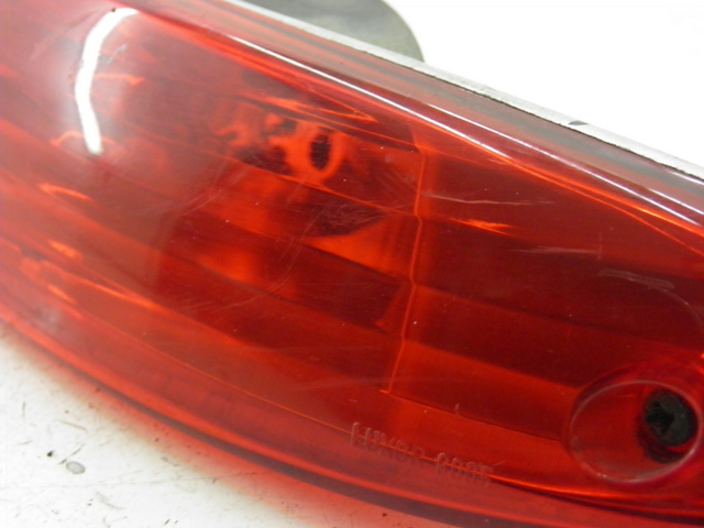 photo de LUZ TRASERA PEUGEOT ELYSEO 50 (2002 - 2004) - Zoom estado de uso
