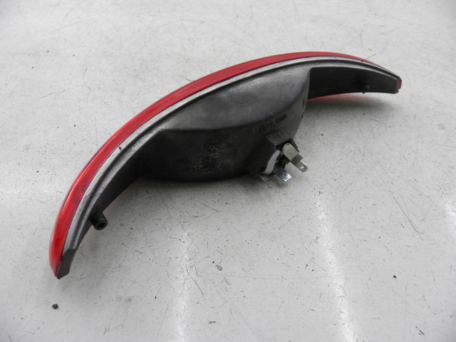 photo de LUZ TRASERA PEUGEOT ELYSEO 50 (2002 - 2004) - Primer plano técnico