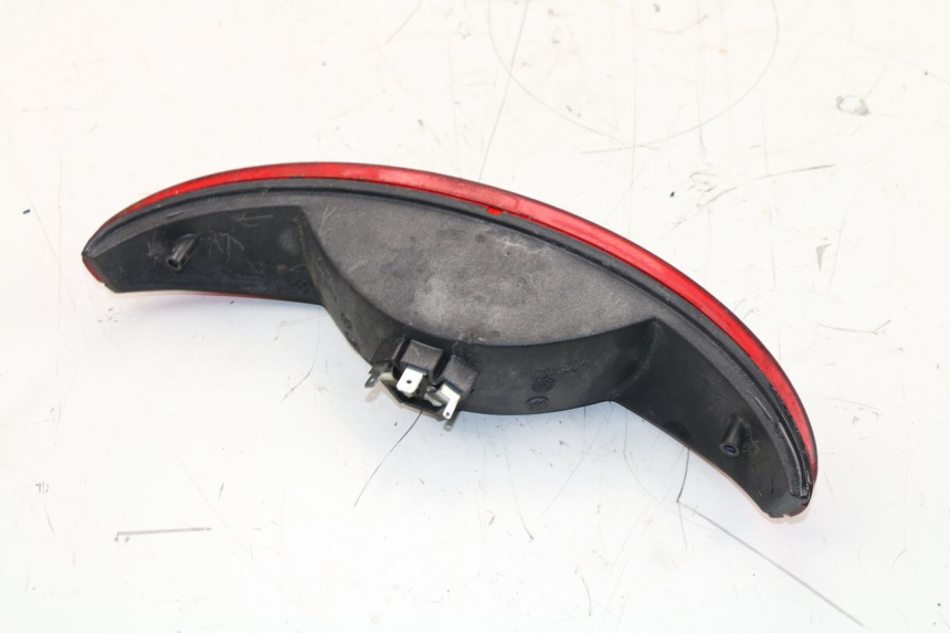 photo de LUZ TRASERA PEUGEOT ELYSEO 100 (1998 - 2004) - Detalle de la pieza