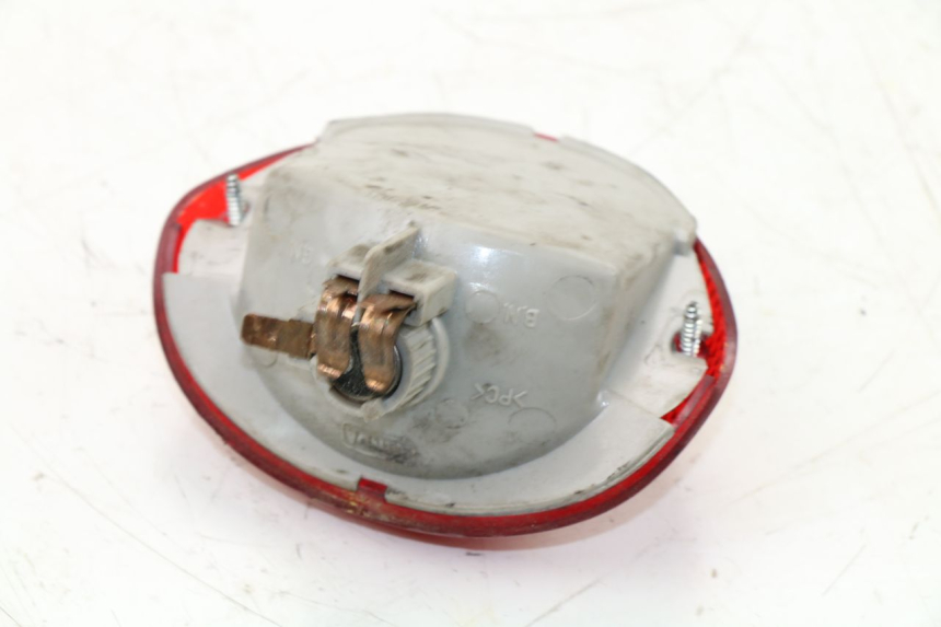 photo de LUZ TRASERA PIAGGIO LIBERTY 2T 50 (2009 - 2013) - Primer plano técnico