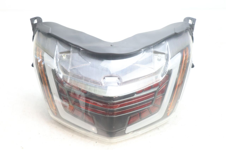 photo de LUZ TRASERA JM MOTORS R-MAX TECH 50 (2024 - 2026) - Detalle de la pieza