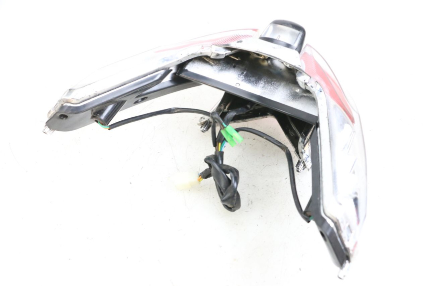 photo de LUZ TRASERA EUROCKA R8 4T 50 (2013 - 2022) - Primer plano técnico