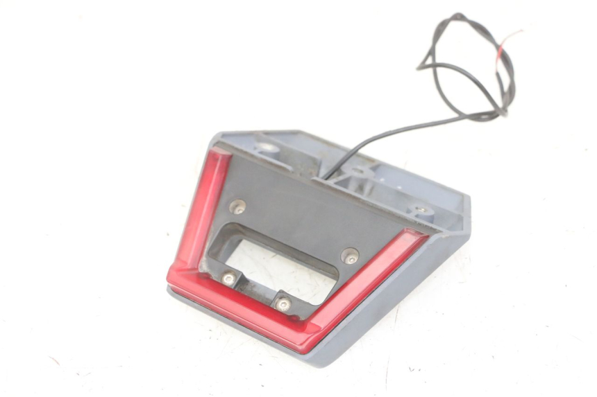 photo de LUZ TRASERA PUNK ELECTRIC RIDER 1 - Primer plano técnico