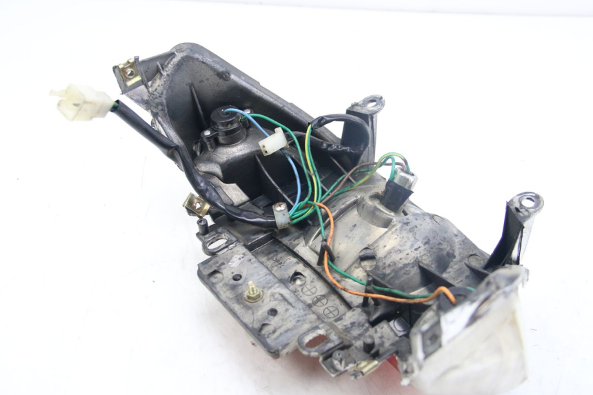 photo de LUZ TRASERA TNT MOTOR ROMA 12' 2T 50 (2007 - 2018) - Otra perspectiva