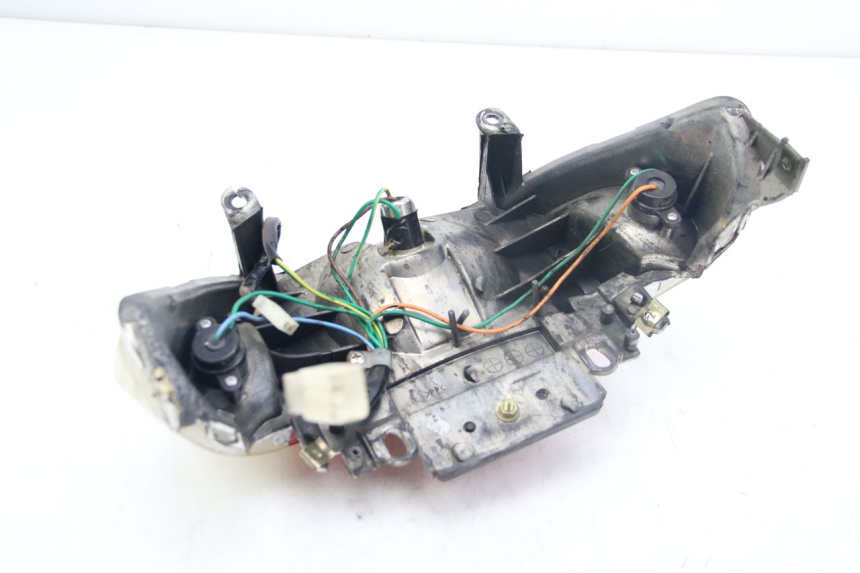 photo de LUZ TRASERA TNT MOTOR ROMA 12' 2T 50 (2007 - 2018) - Primer plano técnico