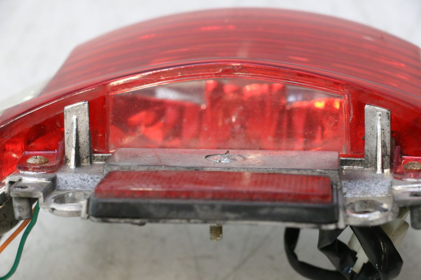 photo de LUZ TRASERA TNT MOTOR ROMA 12' 2T 50 (2007 - 2018) - Primer plano de alta resolución