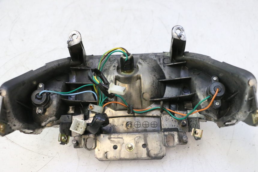 photo de LUZ TRASERA TNT MOTOR ROMA 12' 2T 50 (2007 - 2018) - Zoom estado de uso