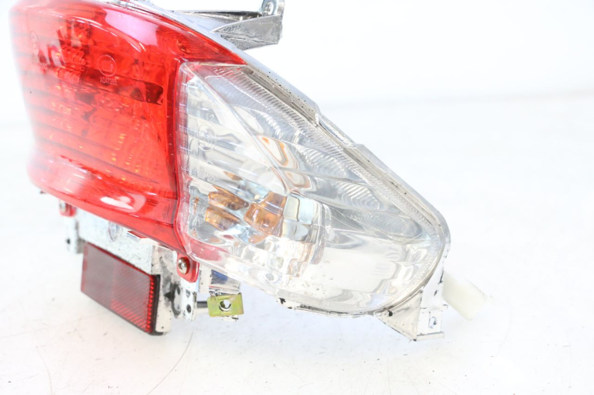 photo de LUZ TRASERA TNT MOTOR ROMA 12' 2T 50 (2007 - 2018) - Características distintivas