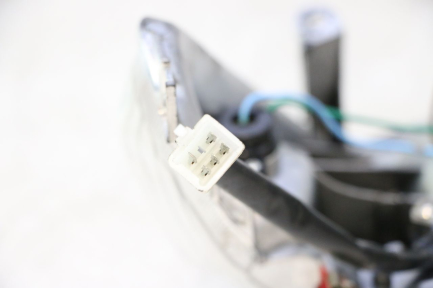 photo de LUZ TRASERA TNT MOTOR ROMA 12' 2T 50 (2007 - 2018) - Detalles de los puntos de fijación