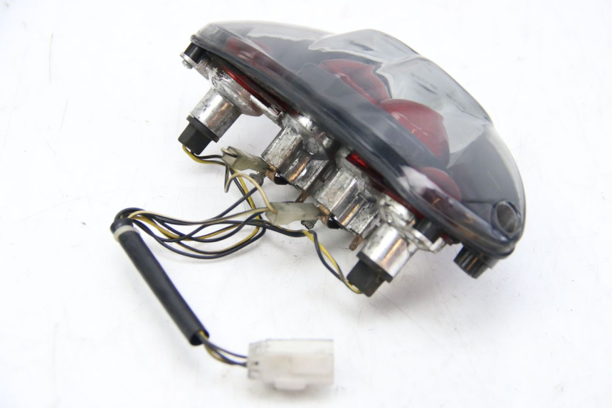 photo de LUZ TRASERA GILERA RUNNER SP 50 (2009 - 2017) - Estado de la superficie y material