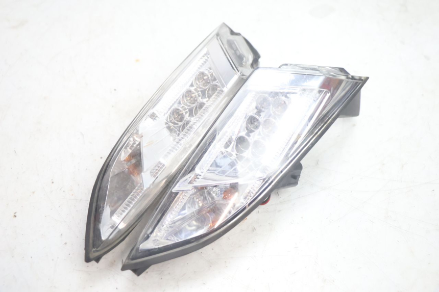 photo de LUZ TRASERA PEUGEOT SATELIS 125 (2013 - 2018) - Vista principal