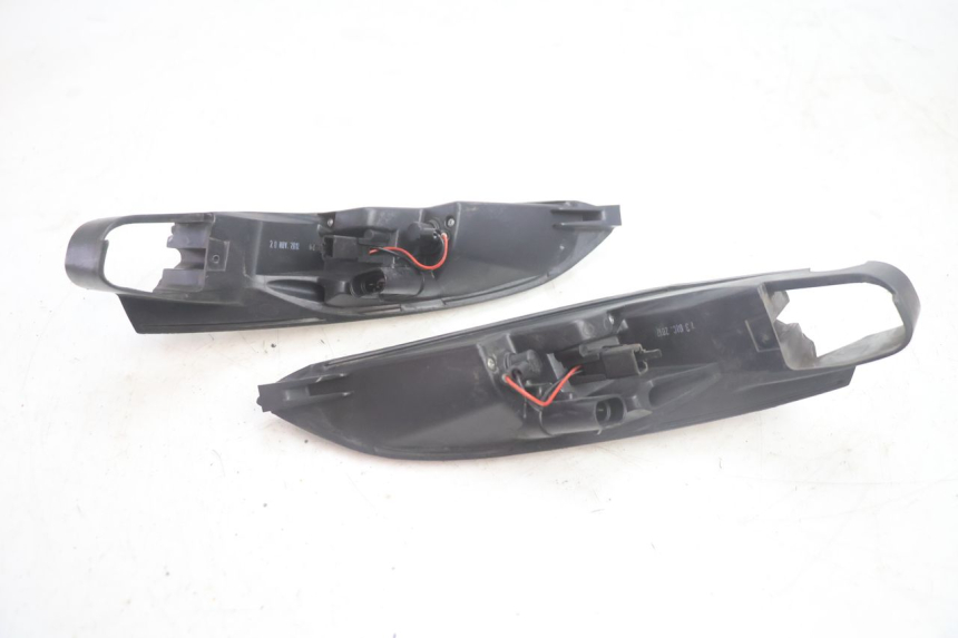 photo de LUZ TRASERA PEUGEOT SATELIS 125 (2013 - 2018) - Recambio usado revisado
