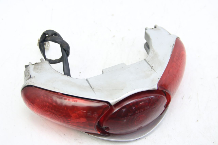 photo de LUZ TRASERA APRILIA SCARABEO 4T 50 (2009 - 2017) - Otra perspectiva