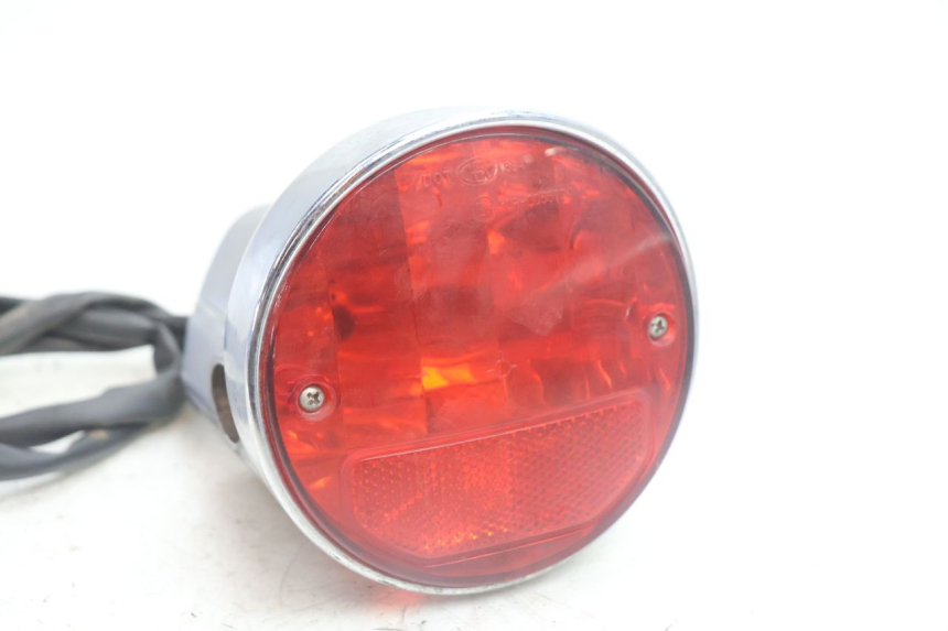 photo de LUZ TRASERA APRILIA SCARABEO GT 125 (1999 - 2007) - Detalle de la pieza
