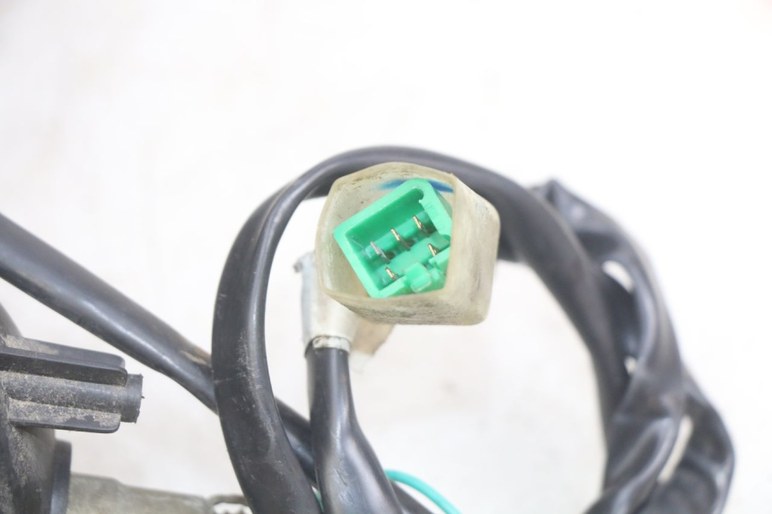 photo de LUZ TRASERA HONDA SCV LEAD 100 (2003 - 2007) - Otra perspectiva