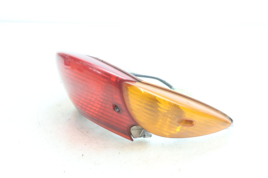 photo de LUZ TRASERA HONDA SH 125 (2001 - 2003) - Zoom estado de uso