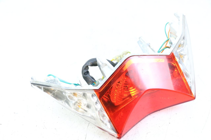 photo de LUZ TRASERA PEUGEOT SPEEDFIGHT 4 2T 50 (2015 - 2019) - Detalle de la pieza