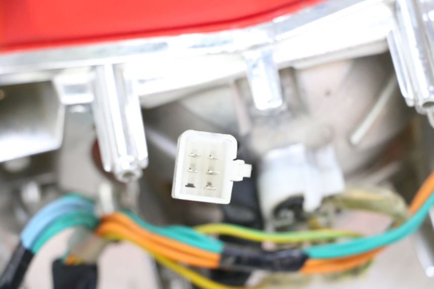 photo de LUZ TRASERA PEUGEOT SPEEDFIGHT 4 2T 50 (2015 - 2019) - Otra perspectiva