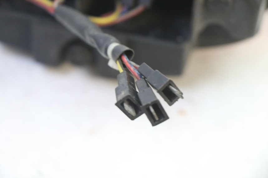 photo de LUZ TRASERA TRIUMPH SPRINT 900 (1995 - 1998) - Recambio usado revisado