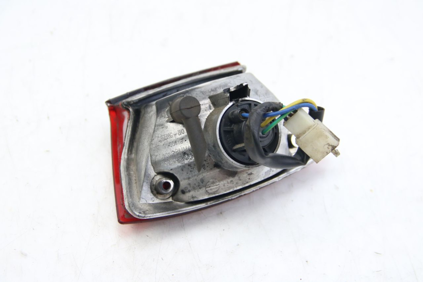 photo de LUZ TRASERA APRILIA SR 2T 50 (2012 - 2017) - Otra perspectiva