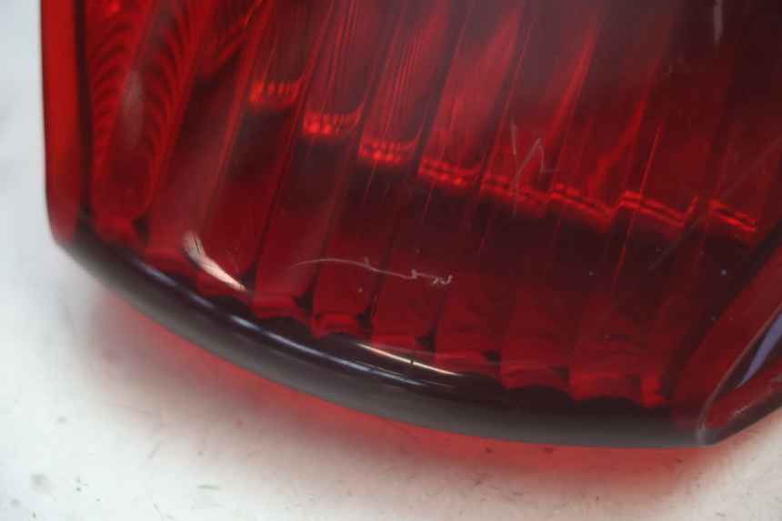 photo de LUZ TRASERA APRILIA SR 2T 50 (2012 - 2017) - Otra perspectiva