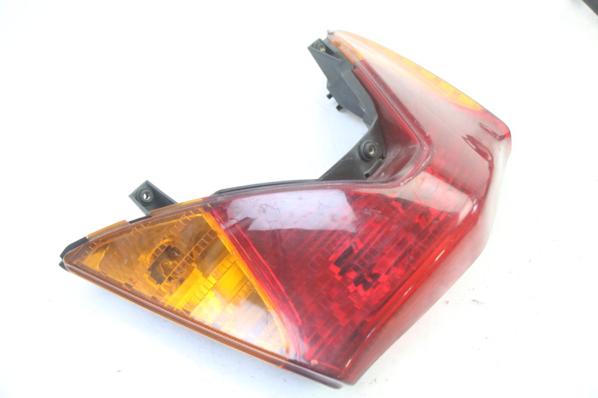 photo de LUZ TRASERA HONDA ST PAN EUROPEAN 1300 (2002 - 2013) - Detalle de la pieza