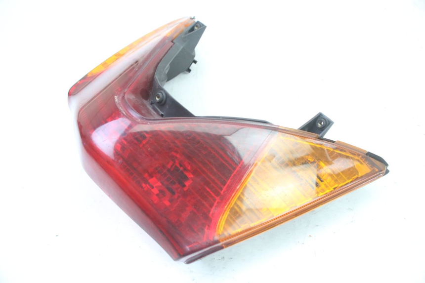 photo de LUZ TRASERA HONDA ST PAN EUROPEAN 1300 (2002 - 2013) - Zoom estado de uso
