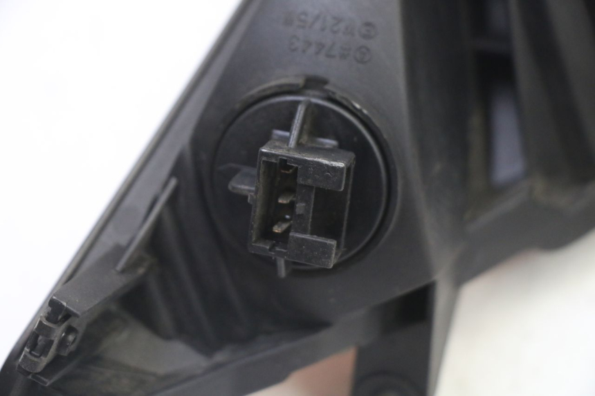 photo de LUZ TRASERA HONDA ST PAN EUROPEAN 1300 (2002 - 2013) - Recambio usado revisado